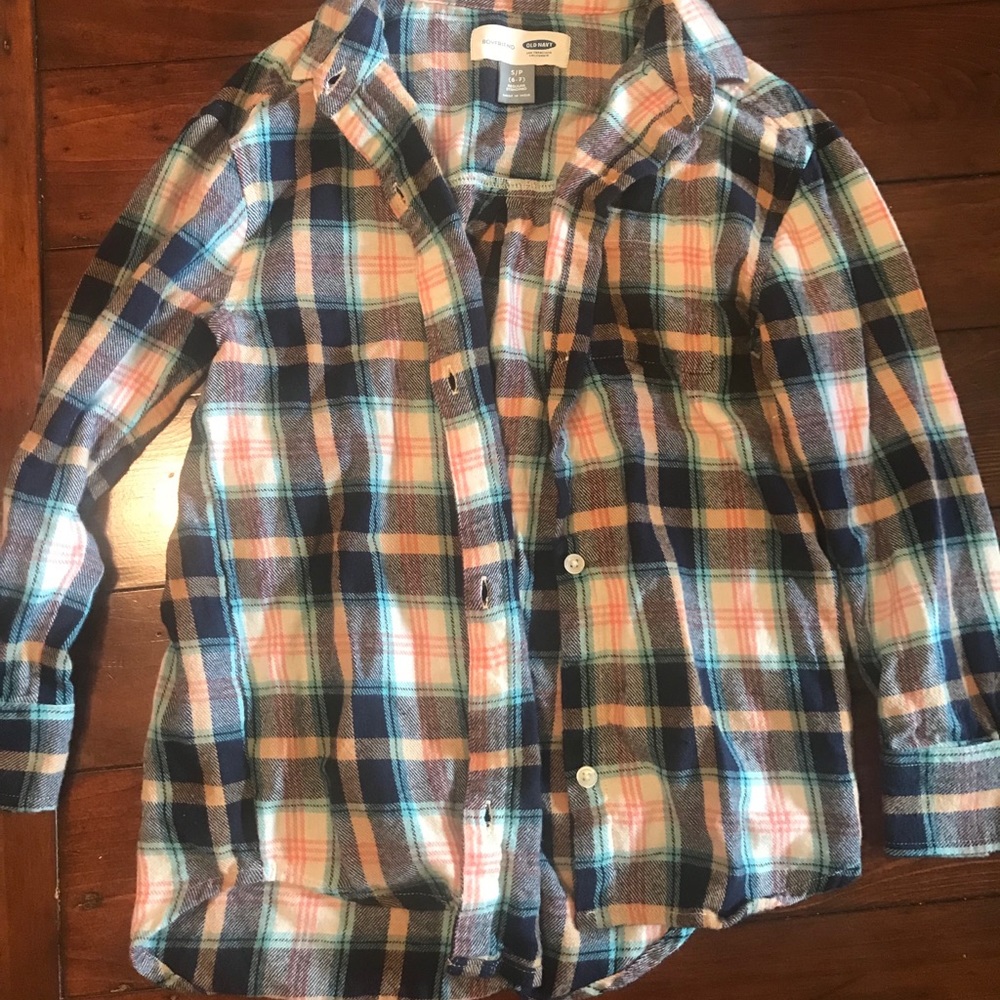 Old navy girls small 6/7 flannel button up shirt